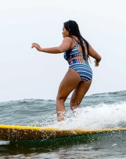 Hot Underwire V-Neck Crop Swim Tops